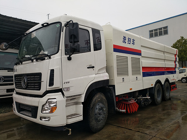 東風(fēng)天龍洗掃車(chē)(國(guó)V)